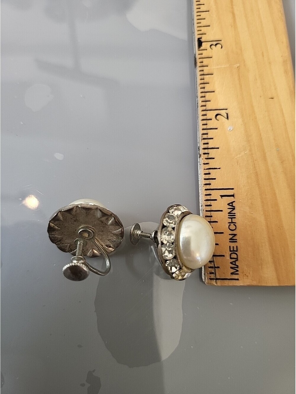 Vintage Silver Tone Pearl Rhinestone Clip-On Earrings Beautiful See Pictures K11 - Picture 10 of 11